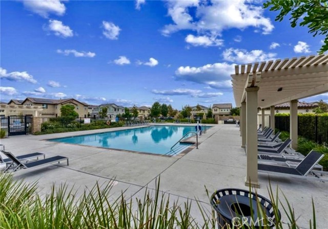 7460 Jersey Street, Chino CA: https://media.crmls.org/medias/3382fa40-3e10-4fec-b56b-54a6ac992d4e.jpg