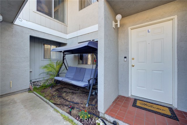 606 E Newlove Drive, Santa Maria CA: https://media.crmls.org/medias/33838c13-09b7-4e9d-8158-b075e2cc3a45.jpg
