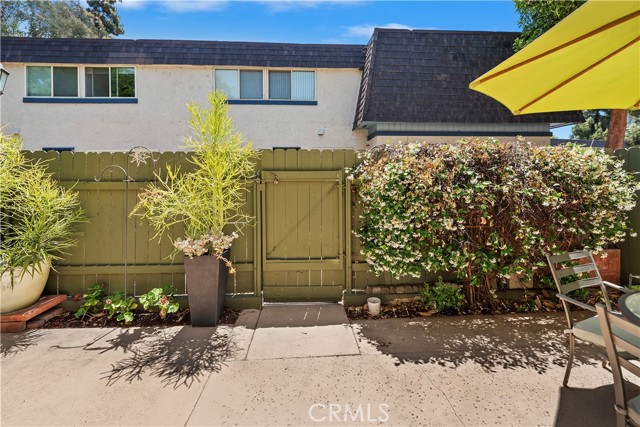 419 N Alice Way, Anaheim CA: https://media.crmls.org/medias/33839dab-5618-4882-9ef9-33538504b8c4.jpg