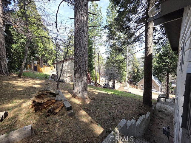 738 W Victoria Court, Lake Arrowhead, CA 92352
