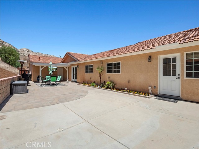 Detail Gallery Image 25 of 40 For 15242 Poppy Meadow St, Canyon Country,  CA 91387 - 3 Beds | 3 Baths