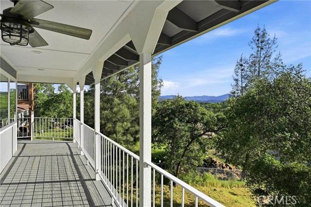 Detail Gallery Image 10 of 41 For 18669 Deer Hill, Hidden Valley Lake,  CA 95467 - 3 Beds | 2 Baths