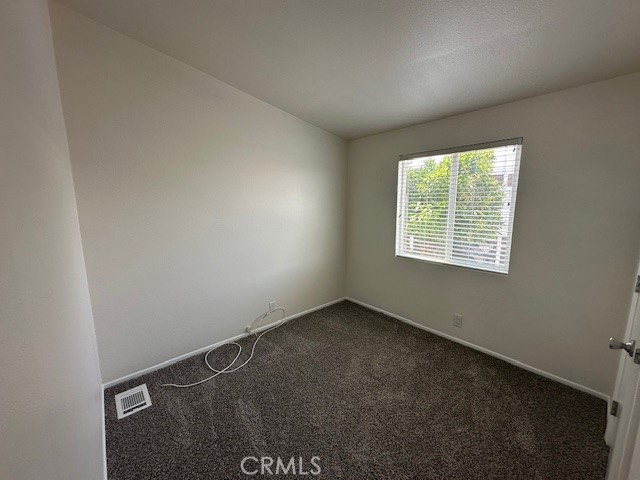 880 N. LAKE STREET, Hemet CA: https://media.crmls.org/medias/33859276-1bd1-4776-9d79-491337aae5c7.jpg