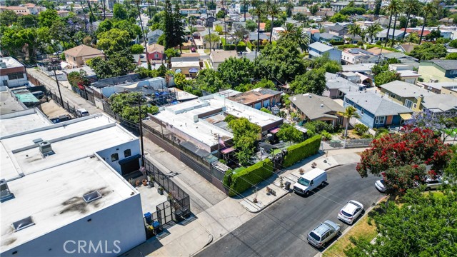 2949 S Harcourt Avenue, Los Angeles CA: https://media.crmls.org/medias/3385a603-e3ed-4d49-85e3-a989d5905476.jpg