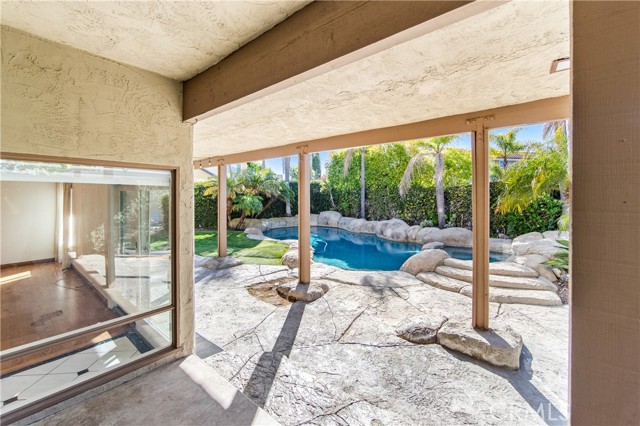 Detail Gallery Image 56 of 67 For 16293 Wayfarer Ln, Huntington Beach,  CA 92649 - 5 Beds | 3/1 Baths