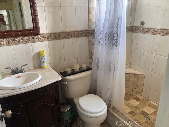 https://media.crmls.org/medias/33866e39-ad94-4467-9963-6fc033931964.jpg?preset=X-Large