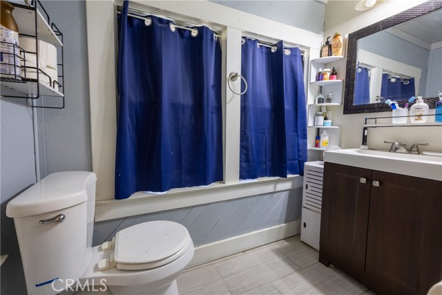 Detail Gallery Image 34 of 48 For 3463 E Kerckhoff, Fresno,  CA 93702 - 4 Beds | 2 Baths
