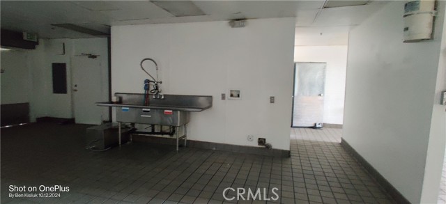  Commercial for Sale in Apple Valley, California