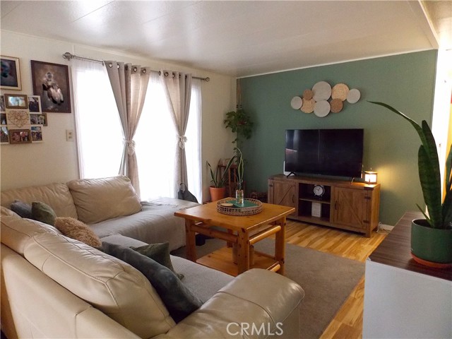 Detail Gallery Image 6 of 20 For 21922 Ottawa Rd #14,  Apple Valley,  CA 92308 - 2 Beds | 1 Baths