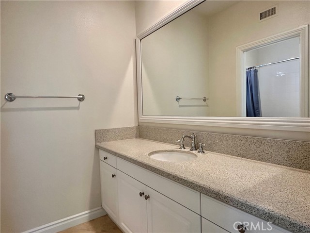 50 Winding Way, Irvine CA: https://media.crmls.org/medias/3387e11c-460c-4f54-98f3-00d6f09208d0.jpg