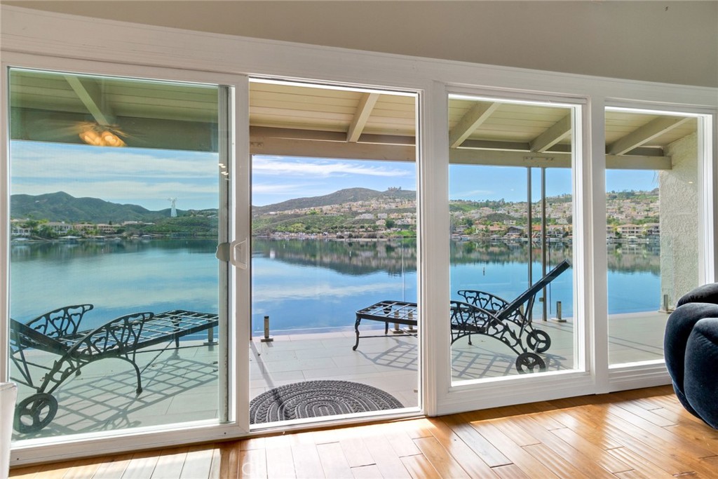 22196 Treasure Island