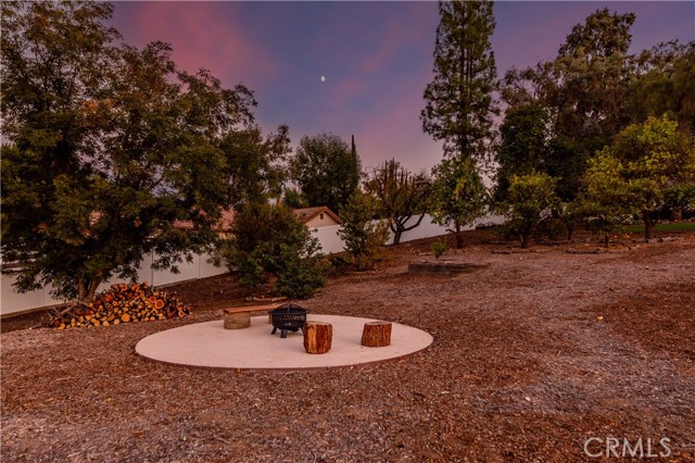 33885af0 1b48 4d3c 8885 93097769017d