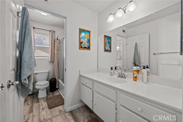 Detail Gallery Image 22 of 33 For 39823 Hillsboro Cir, Murrieta,  CA 92562 - 4 Beds | 3 Baths