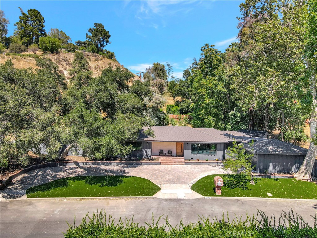 4830 Hasekian Drive