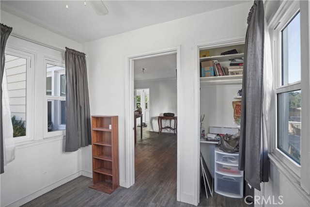 2313 Glendale Boulevard, Los Angeles CA: https://media.crmls.org/medias/3388fa2e-052b-4f04-8709-730dedfab777.jpg