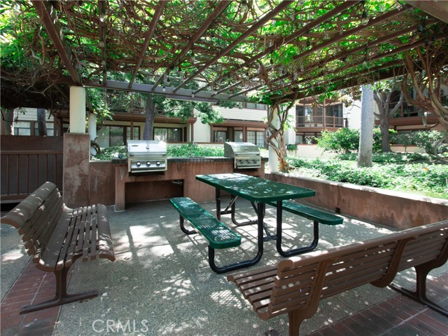 Detail Gallery Image 21 of 34 For 2559 Plaza Del Amo #205,  Torrance,  CA 90503 - 2 Beds | 2/1 Baths