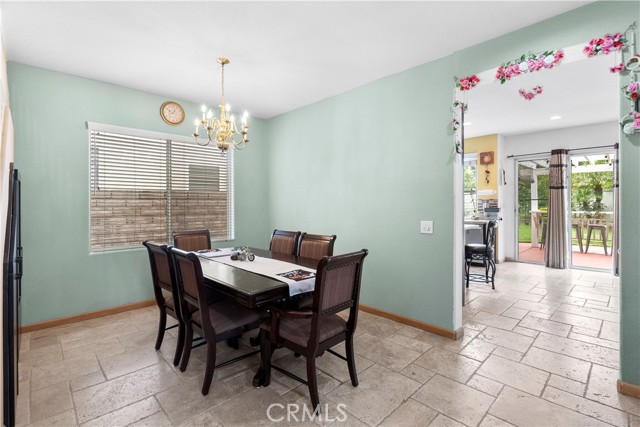 25760 Wordsworth Lane, Stevenson Ranch CA: https://media.crmls.org/medias/33897b30-7f04-4877-9d60-91a1c21f0963.jpg