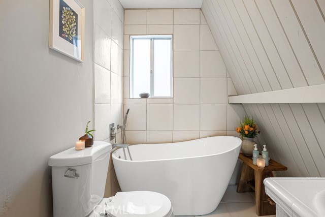 Detail Gallery Image 17 of 30 For 989 Calanda, Crestline,  CA 92325 - 2 Beds | 2 Baths