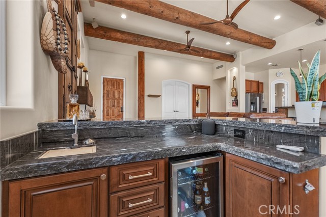57045 Plaza Del Amigo, Yucca Valley CA: https://media.crmls.org/medias/338a92c2-a39b-4d61-bf38-2a4684626a2a.jpg