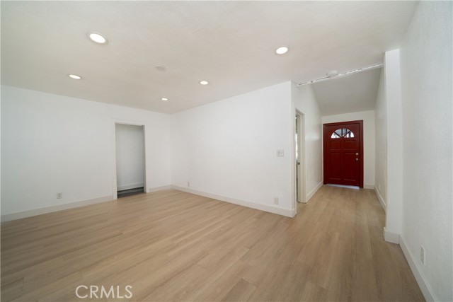 Detail Gallery Image 3 of 16 For 15251 Cedarwood Ave, Midway City,  CA 92655 - 3 Beds | 2 Baths