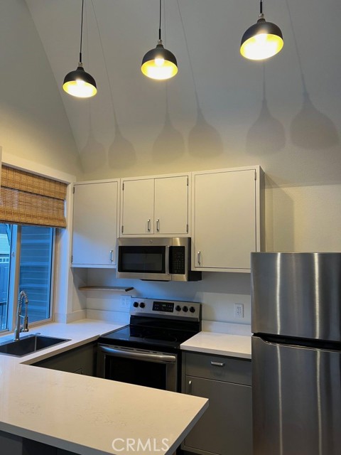 Detail Gallery Image 13 of 28 For 25 Howard, June Lake,  CA 93529 - – Beds | – Baths