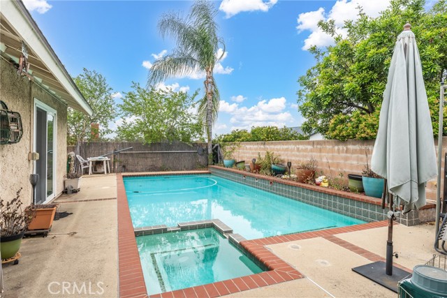 757 Yuma Court, San Dimas CA: https://media.crmls.org/medias/338c4bf7-5343-4eff-9bbf-dd41bc9532ec.jpg