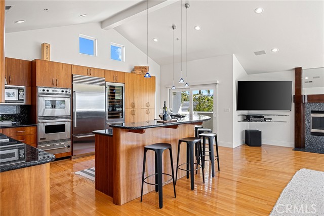 1110 Novilunio, San Clemente CA: https://media.crmls.org/medias/338df89e-21d2-4119-8406-22dc2e89fe3e.jpg