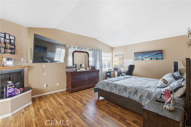 5036 Claro Way, Palmdale, CA 93551 photo 21