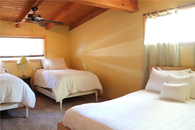 Detail Gallery Image 9 of 16 For 42958 Moonridge, Big Bear Lake,  CA 92315 - 3 Beds | 2 Baths