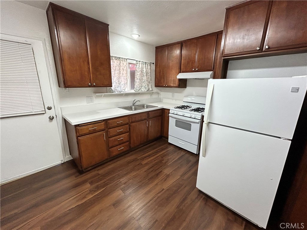 1005 Lincoln Avenue - photo 4