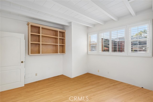 Detail Gallery Image 9 of 17 For 114 High Drive, Laguna Beach,  CA 92651 - – Beds | – Baths