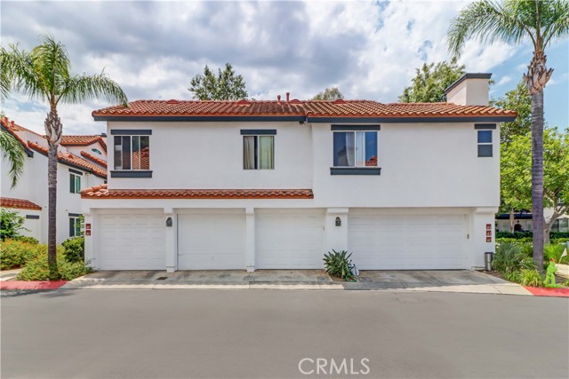 40 Lobelia, Rancho Santa Margarita CA: https://media.crmls.org/medias/3392a40b-3e1e-4c9e-a526-479c3cab3452.jpg