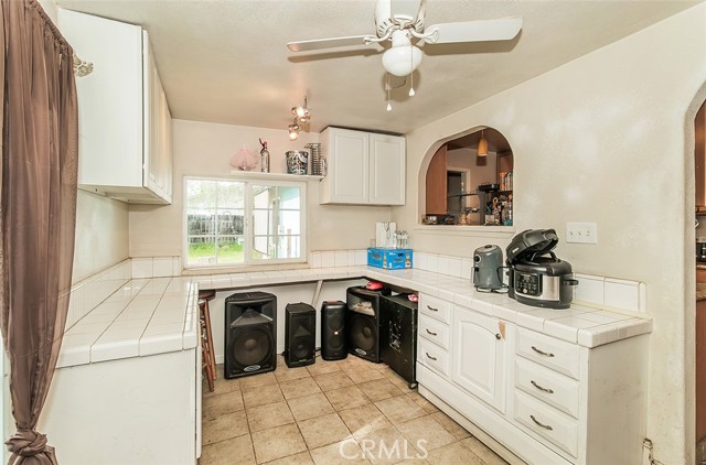 Detail Gallery Image 12 of 28 For 3683 N Ezie Ave, Fresno,  CA 93727 - 3 Beds | 1 Baths