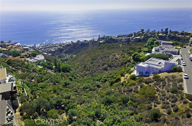 Detail Gallery Image 8 of 22 For 749 Marlin Drive, Laguna Beach,  CA 92651 - – Beds | – Baths