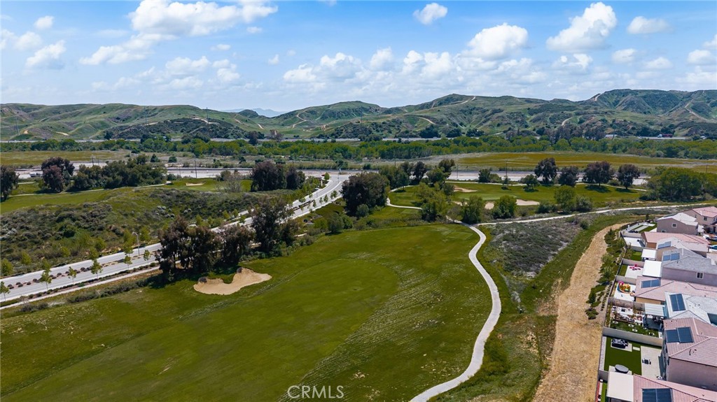 https://media.crmls.org/medias/3394687e-00d2-40d6-8071-135a468ca4f6.jpg?preset=X-Large