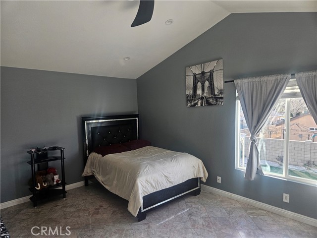 Detail Gallery Image 25 of 39 For 37323 Daybreak Street, Palmdale,  CA 93550 - 4 Beds | 3 Baths