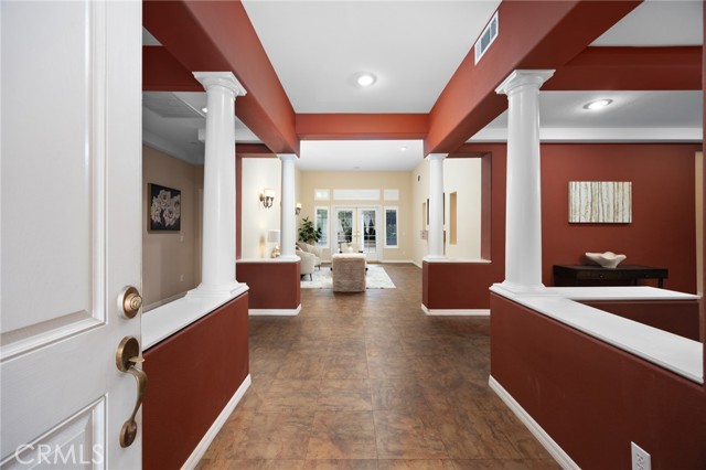 5675 W Overlook Drive, Rancho Cucamonga CA: https://media.crmls.org/medias/3395382f-3a30-4aad-9f34-7f3adabaf9eb.jpg