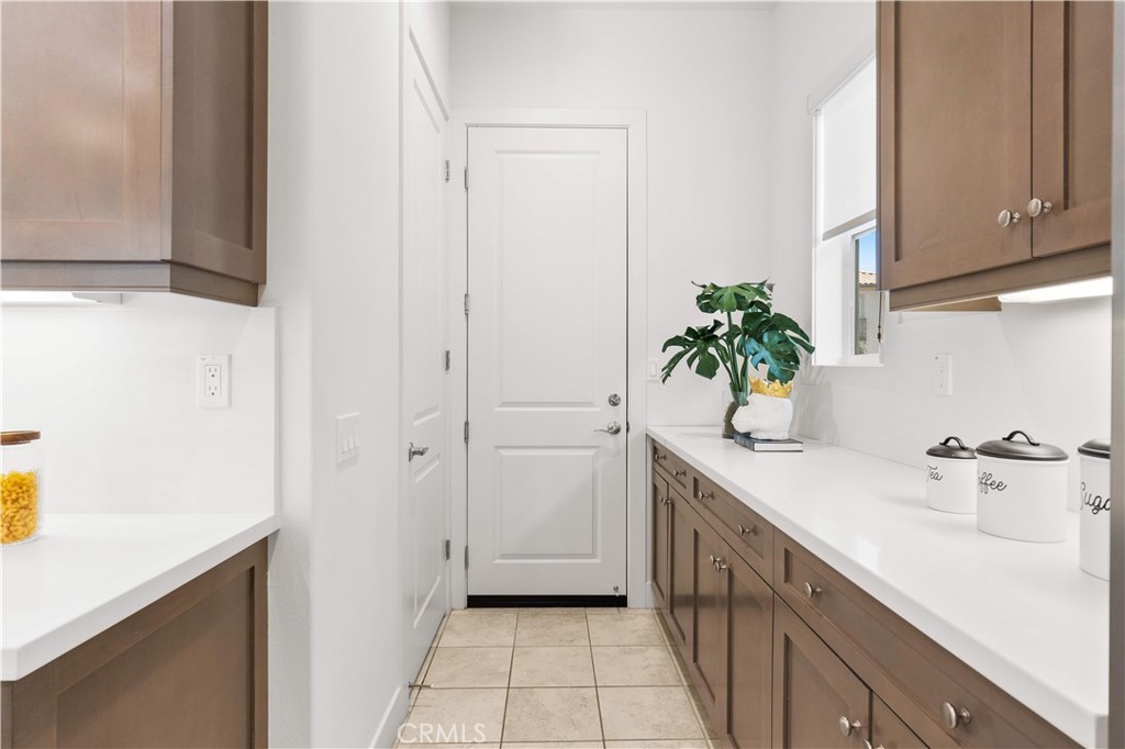 MLS #OC25251209 image #14