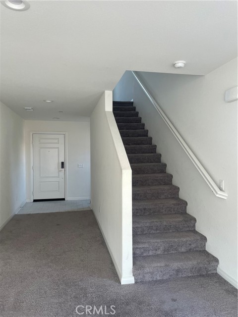 Detail Gallery Image 10 of 24 For 20107 Curaco Ct, Riverside,  CA 92507 - 5 Beds | 3/1 Baths