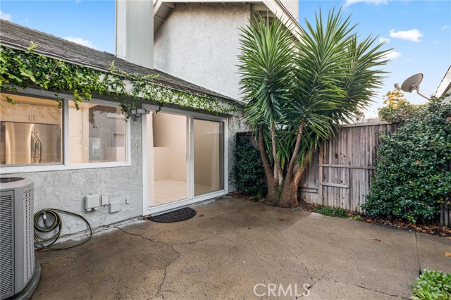 Detail Gallery Image 9 of 20 For 3 Mirror #40,  Irvine,  CA 92604 - 3 Beds | 2 Baths