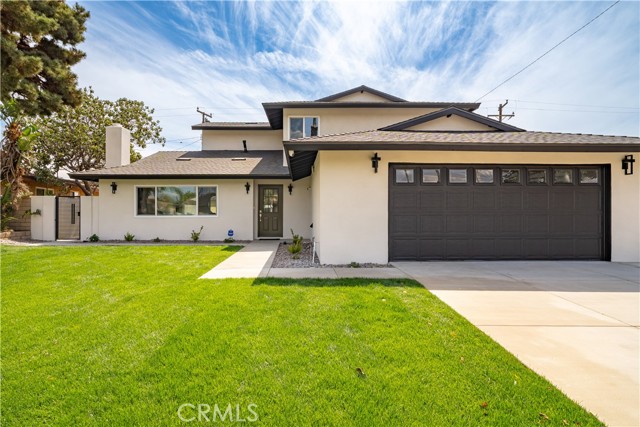 Detail Gallery Image 1 of 65 For 16265 Pine Ave, Fontana,  CA 92335 - 4 Beds | 3 Baths