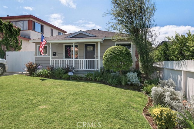 Detail Gallery Image 29 of 32 For 914 Duncan, Manhattan Beach,  CA 90266 - 3 Beds | 2 Baths