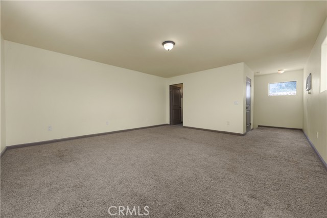 30721 Condor Place, Tehachapi CA: https://media.crmls.org/medias/33987e11-320a-4c23-b298-4db089530e2d.jpg
