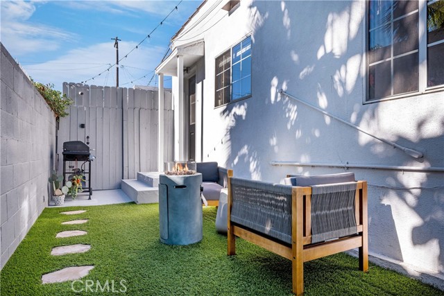 Detail Gallery Image 13 of 31 For 1605 Hile Ave, Long Beach,  CA 90804 - 3 Beds | 2 Baths