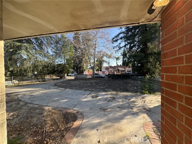 Detail Gallery Image 11 of 24 For 17545 Community Street, Northridge,  CA 91325 - 3 Beds | 2 Baths