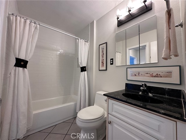 Detail Gallery Image 5 of 37 For 12202 Wutzke St, Garden Grove,  CA 92845 - 4 Beds | 2 Baths
