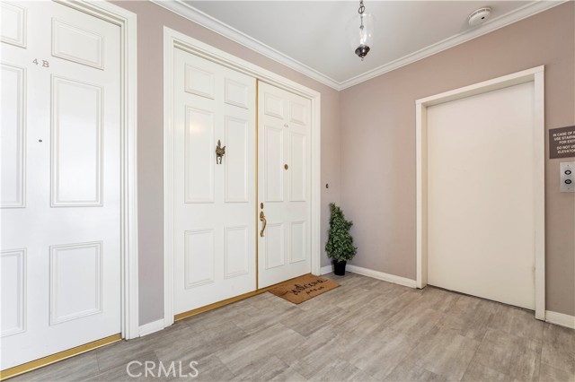 1567 Westholme Avenue, Los Angeles CA: https://media.crmls.org/medias/3399bd43-9b3e-4dad-8f47-799f375cacec.jpg