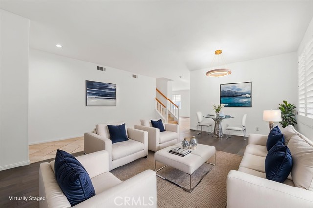 Detail Gallery Image 7 of 49 For 75 Ashford, Irvine,  CA 92618 - 4 Beds | 2/1 Baths