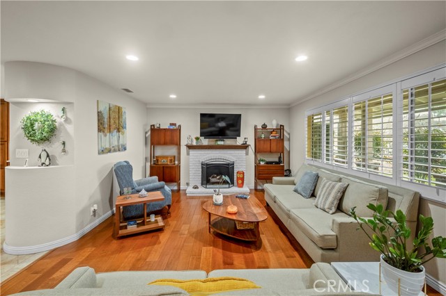 Detail Gallery Image 8 of 50 For 14942 Quill Cir, Huntington Beach,  CA 92647 - 4 Beds | 2 Baths