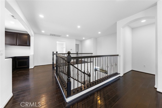 14261 Settlers Ridge Court, Eastvale CA: https://media.crmls.org/medias/339a4abf-70f9-40cf-affc-7767d8b4ffd6.jpg